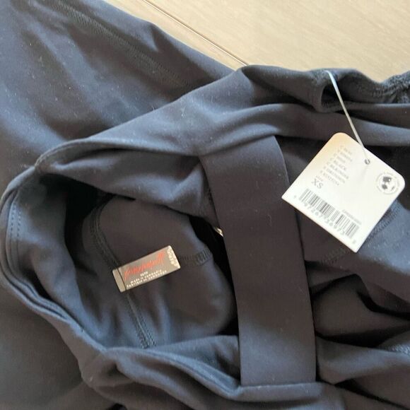 Free movement women jumpsuit size xs - Picture 7 of 8